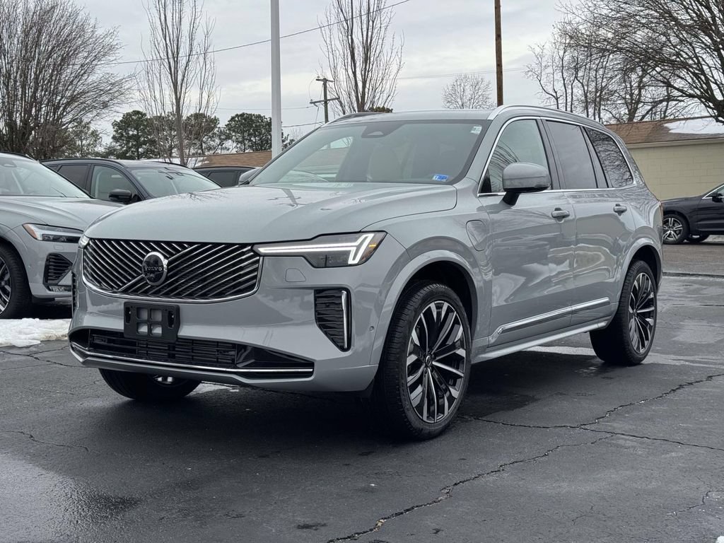 New 2026 Volvo XC90 T8 Plus w/ Protection Package Premier AWD/4WD image 23