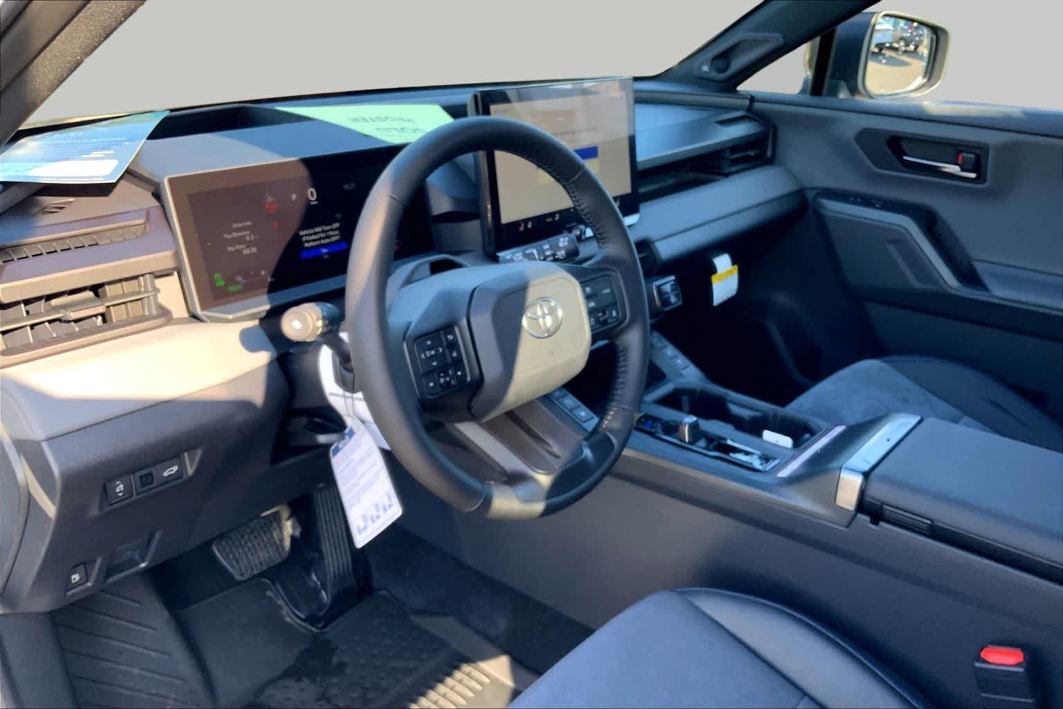 New 2026 Toyota RAV4 XSE AWD/4WD image 8