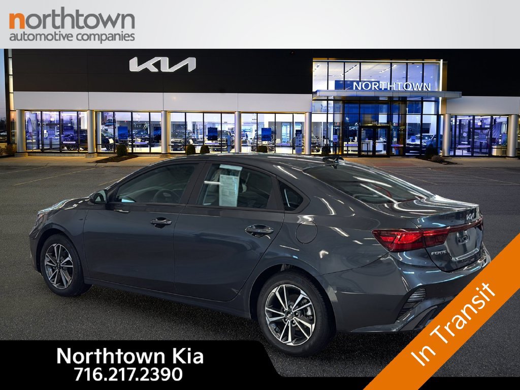 Certified 2023 Kia Forte LXS w/ LXS Technology Package FWD image 4