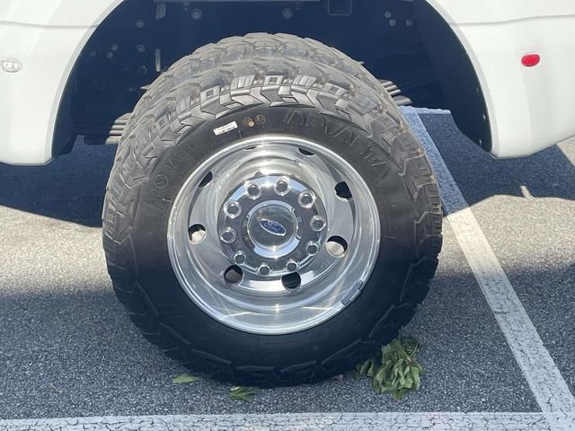 Used 2025 Ford F450 Platinum w/ FX4 Off-Road Package image 6