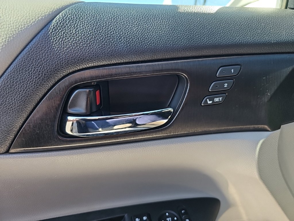 Used 2014 Honda Accord EX-L image 10