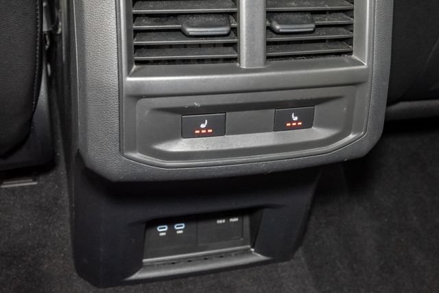 Used 2023 Volkswagen Atlas Cross Sport SEL Premium R-Line AWD/4WD image 26
