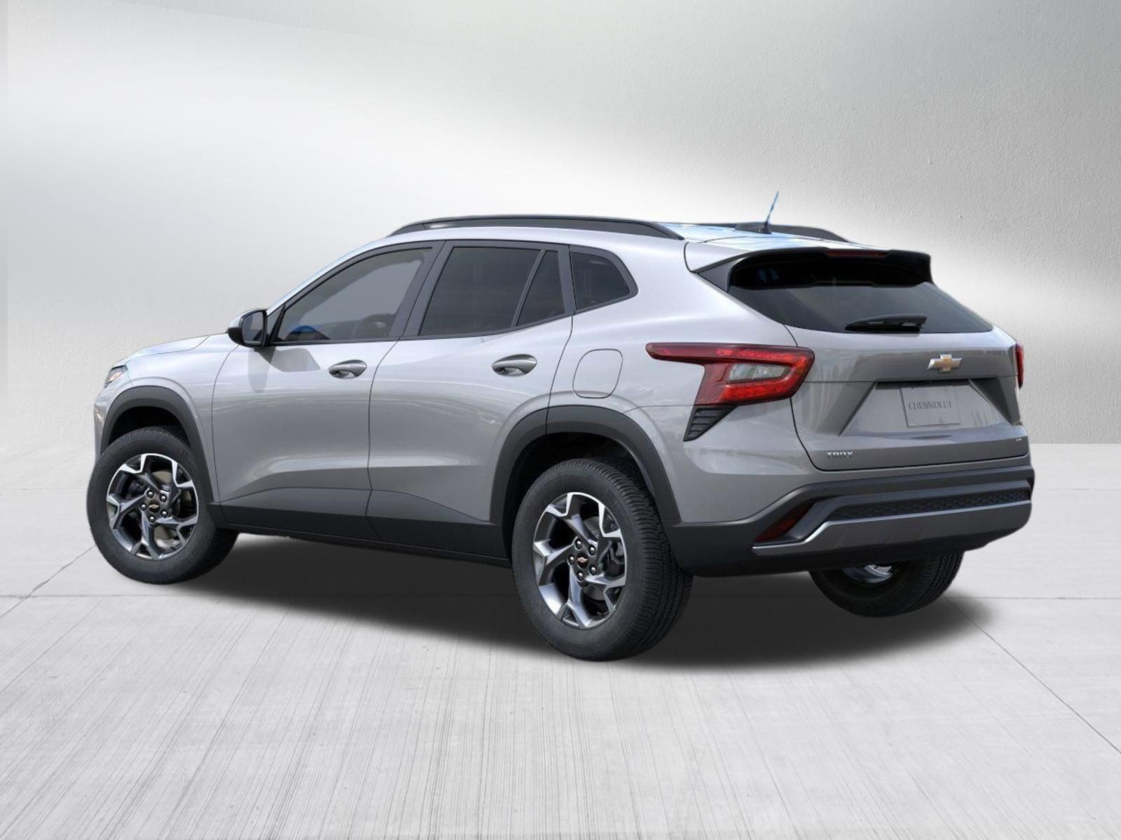 New 2026 Chevrolet Trax LT w/ Driver Confidence Package FWD image 3