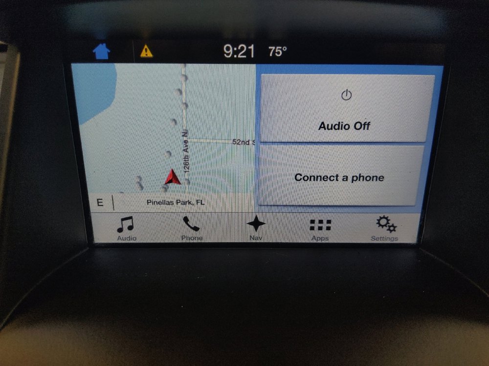 Used 2016 Ford Fiesta Titanium image 25