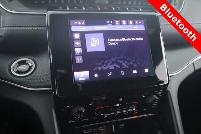Used 2025 Jeep Grand Cherokee L Laredo w/ Luxury Tech Group I image 5