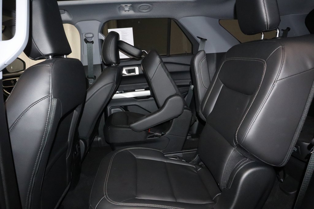 Certified 2023 Ford Explorer XLT w/ Equipment Group 202A image 22