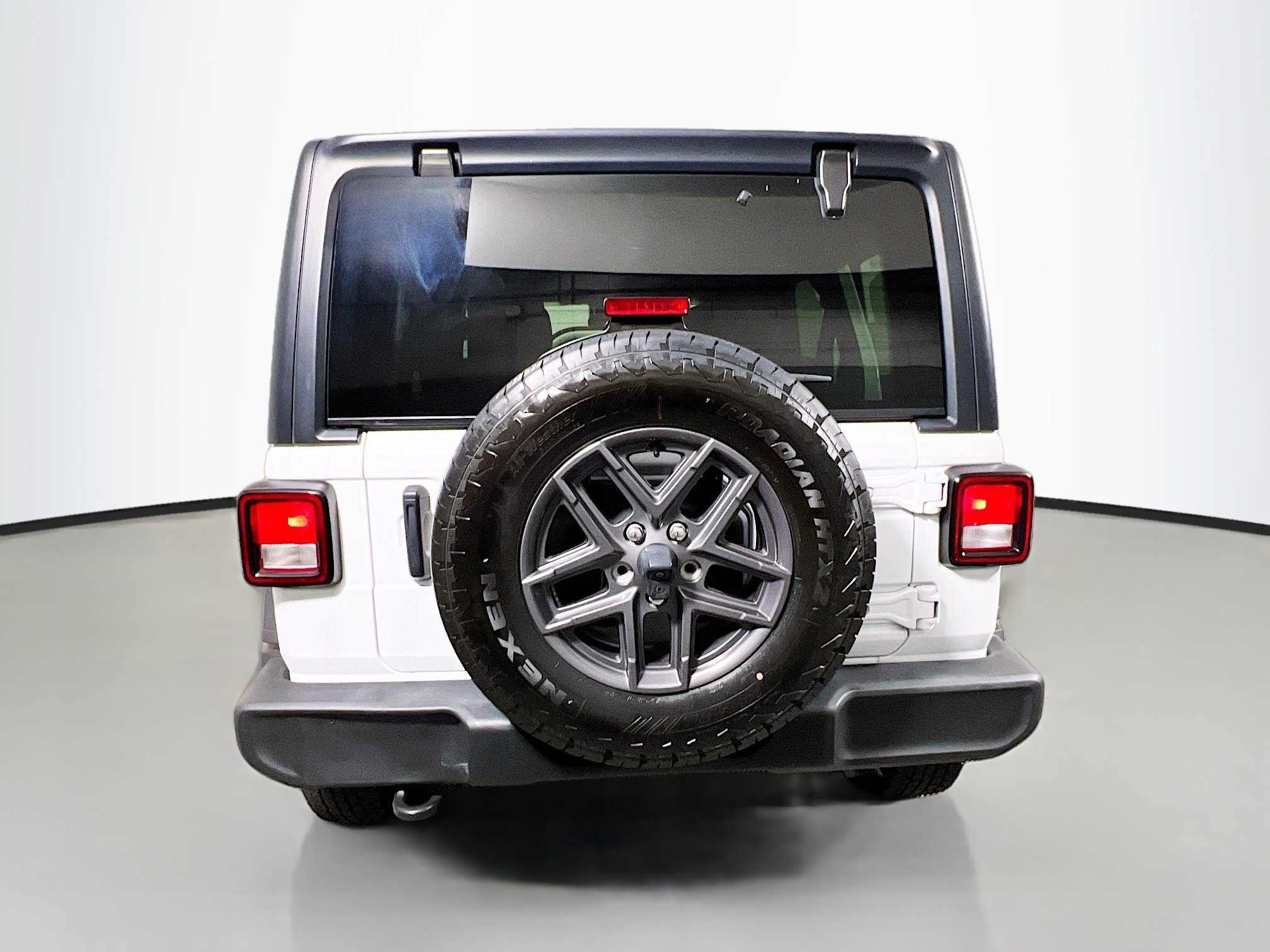 Used 2024 Jeep Wrangler Unlimited Sport AWD/4WD image 6