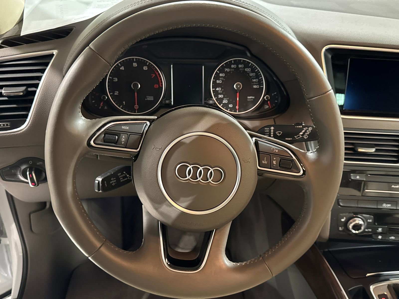 Used 2016 Audi Q5 3.0T Premium Plus w/ Technology Package image 23