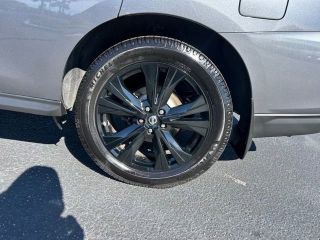 Used 2018 Nissan Pathfinder SL w/ Midnight Edition Package image 10