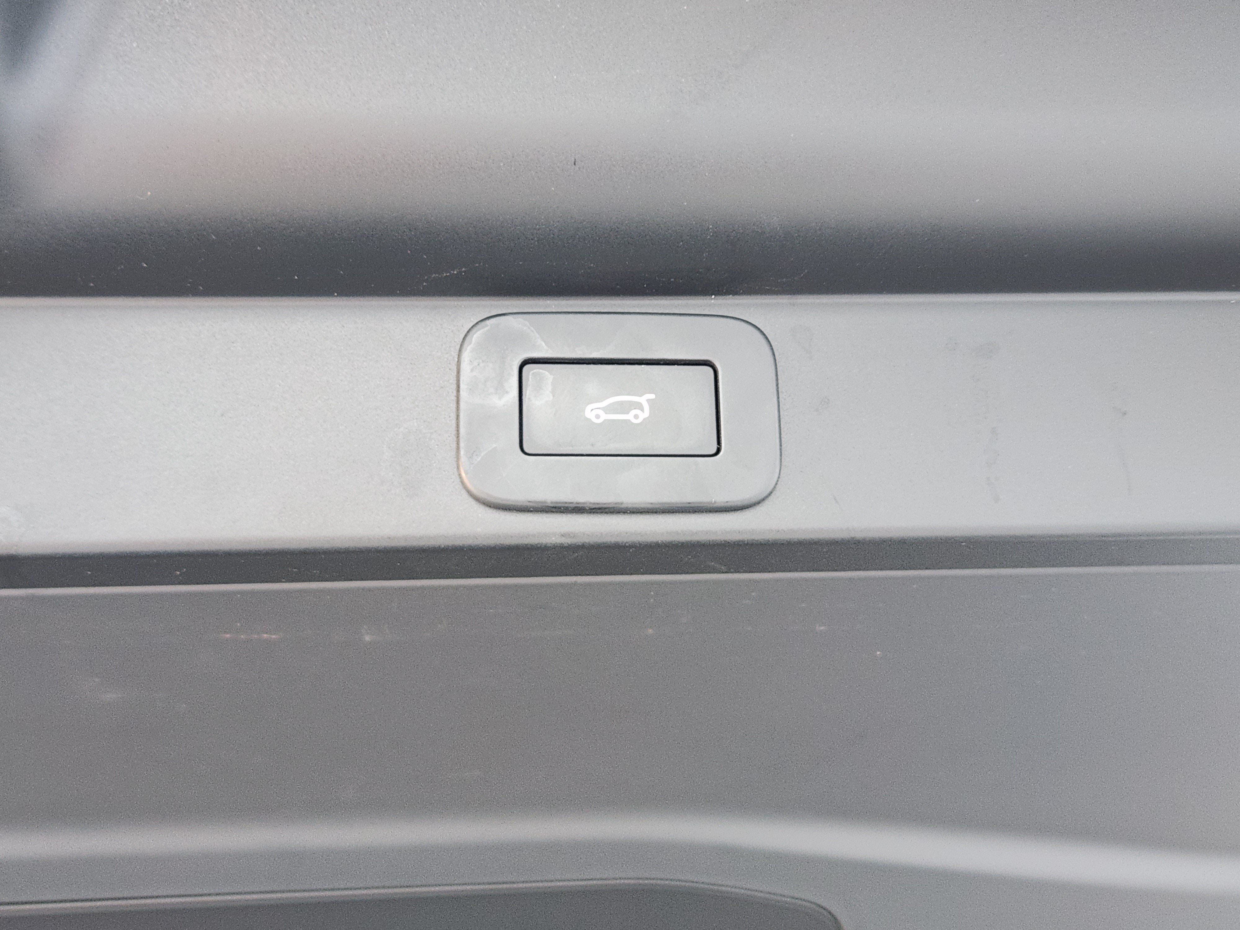 Certified 2023 Land Rover Range Rover SE AWD/4WD image 37