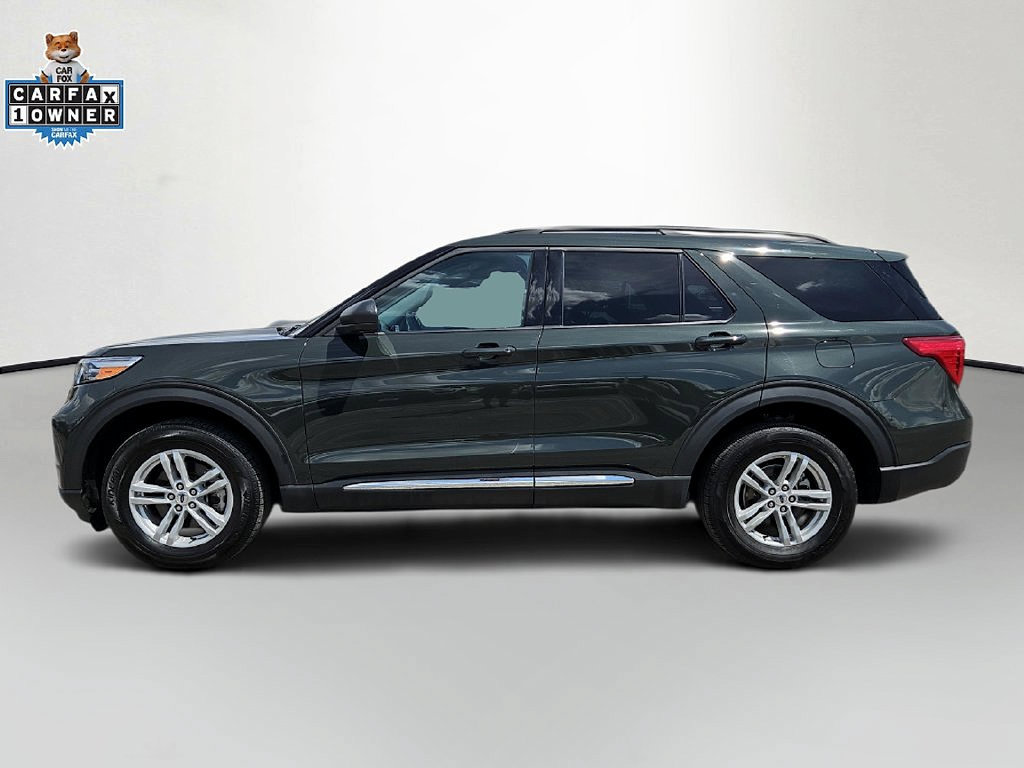 Used 2024 Ford Explorer XLT AWD/4WD image 4