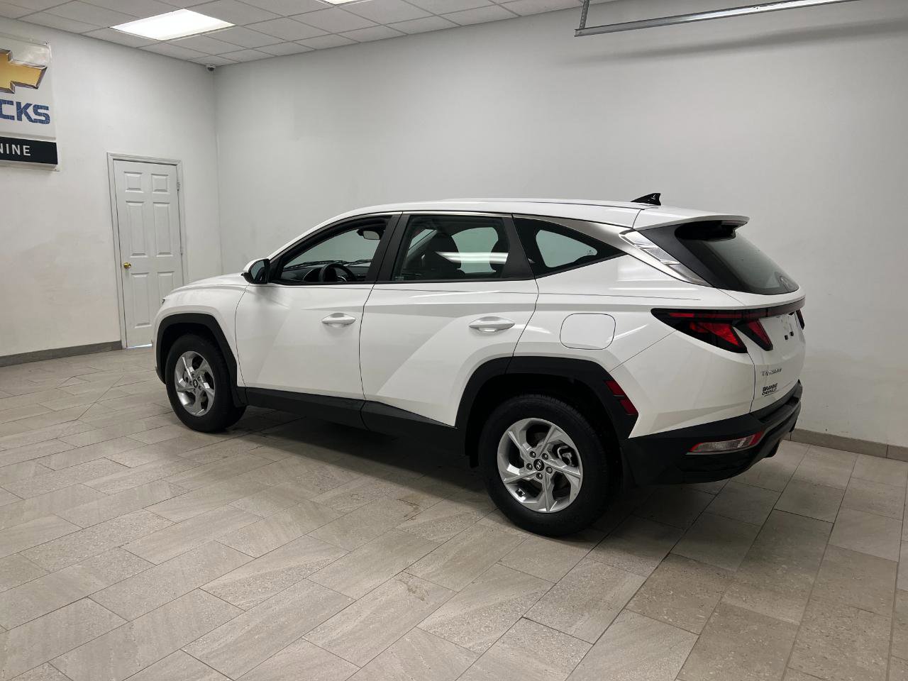 Used 2024 Hyundai Tucson SE AWD/4WD image 13