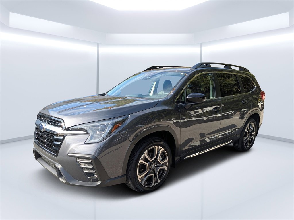 Certified 2024 Subaru Ascent Limited w/ Technology Package image 7