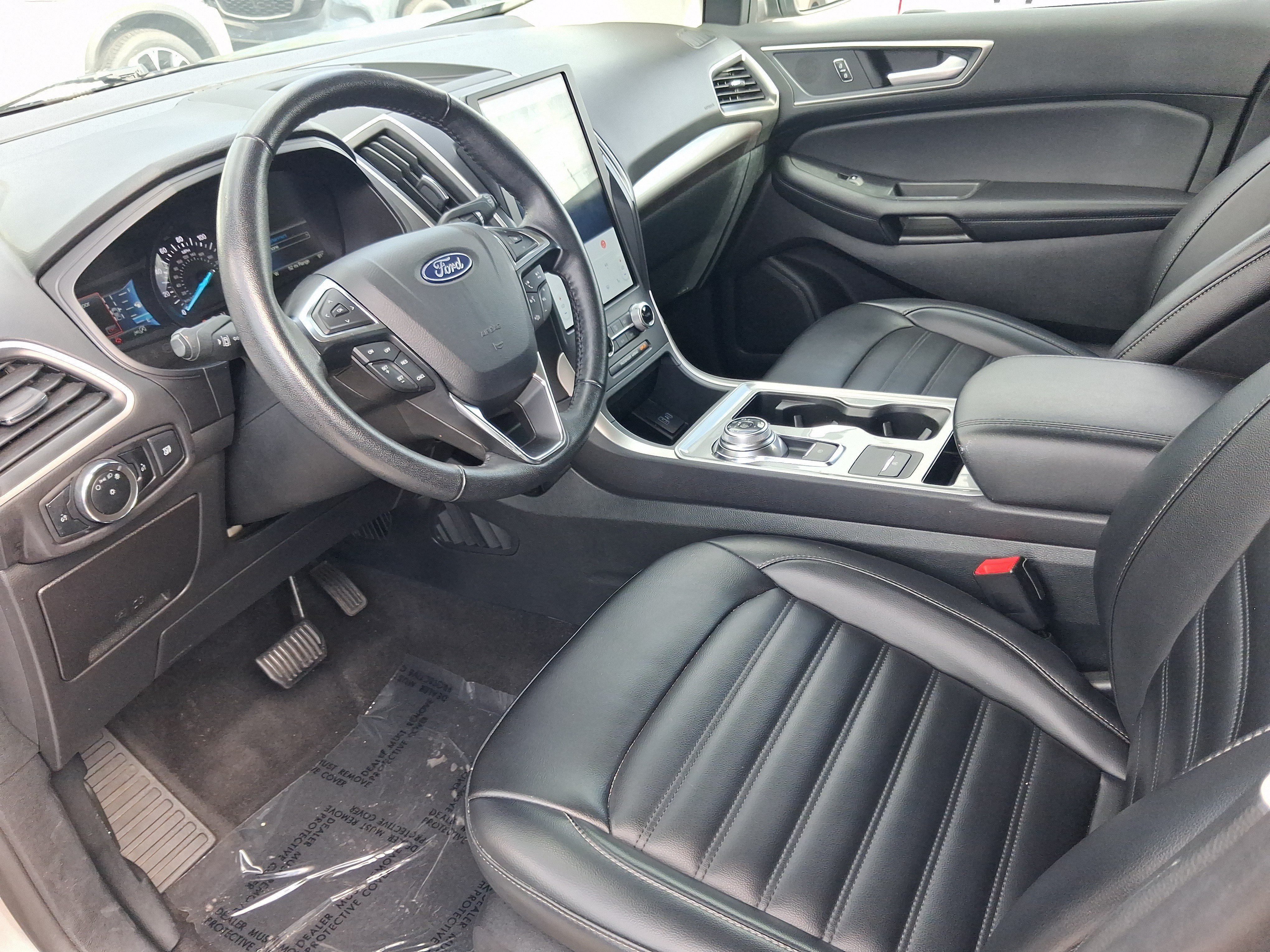 Used 2024 Ford Edge SEL AWD/4WD image 10