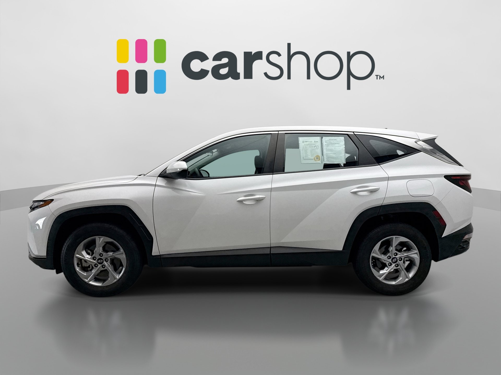 Used 2024 Hyundai Tucson SE AWD/4WD image 2
