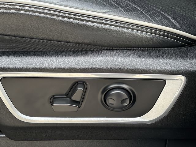 Used 2022 RAM 1500 Laramie w/ Sport Appearance Package image 25