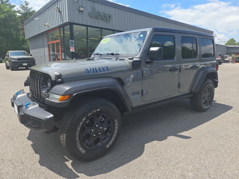 Used 2023 Jeep Wrangler Unlimited w/ Cold Weather Group AWD/4WD image 8