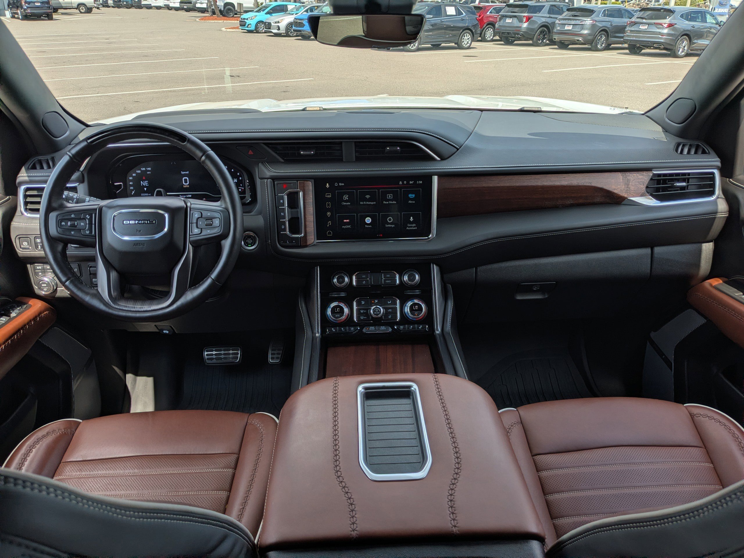 Used 2023 GMC Yukon XL Denali Ultimate image 18