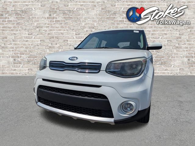 Used 2018 Kia Soul + FWD image 9