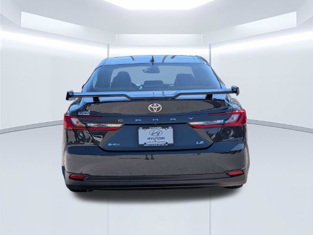 Used 2025 Toyota Camry LE FWD image 6