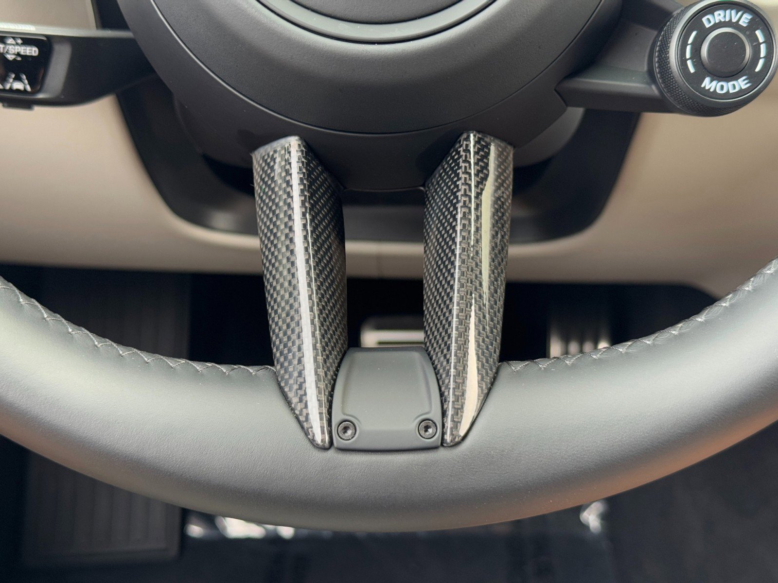 Used 2024 Porsche Cayenne Turbo image 30