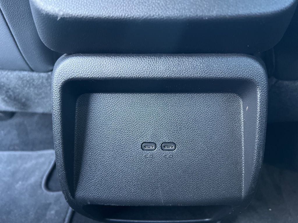 Used 2024 Chevrolet Equinox EV RS image 25