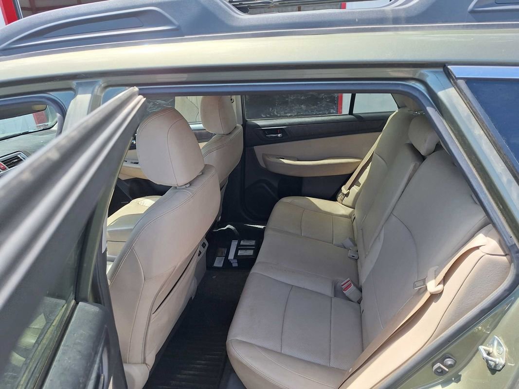 Used 2017 Subaru Outback 2.5i Limited AWD/4WD image 12