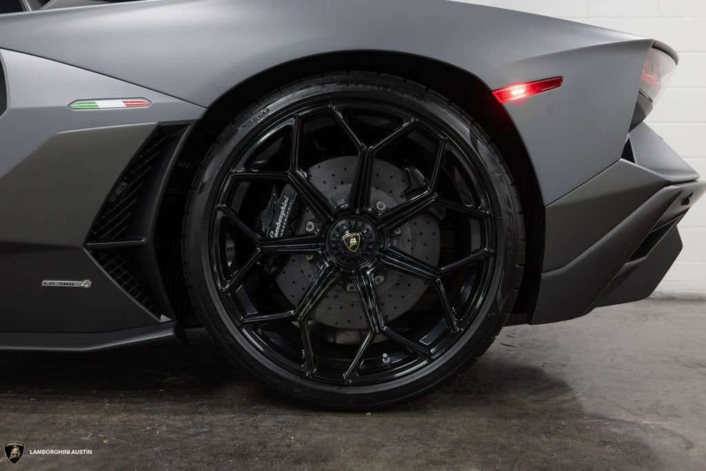 Used 2022 Lamborghini Aventador LP 780-4 Ultimae image 11