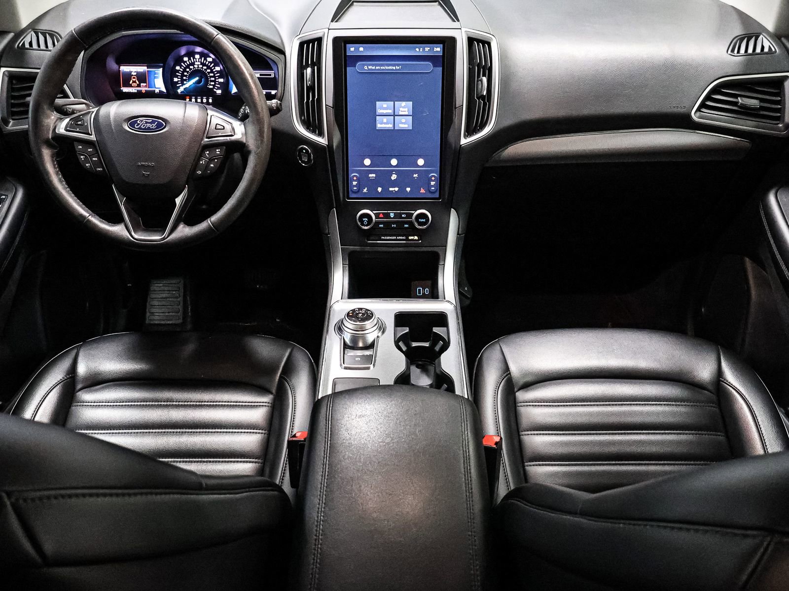 Used 2022 Ford Edge SEL image 25