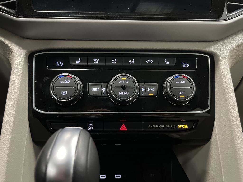 Used 2022 Volkswagen Atlas SE w/ Panoramic Sunroof Package image 18