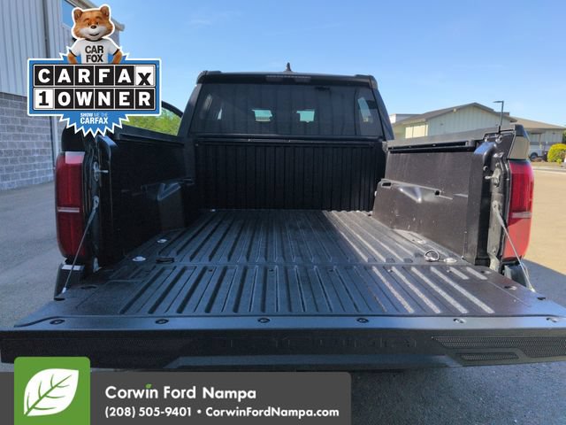 Used 2024 Toyota Tacoma SR5 AWD/4WD image 28