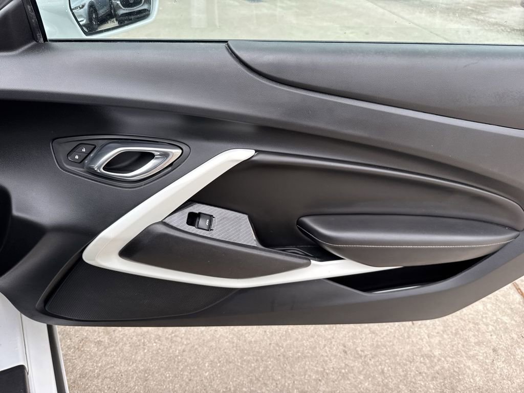 Used 2018 Chevrolet Camaro LT w/ RS Package image 42