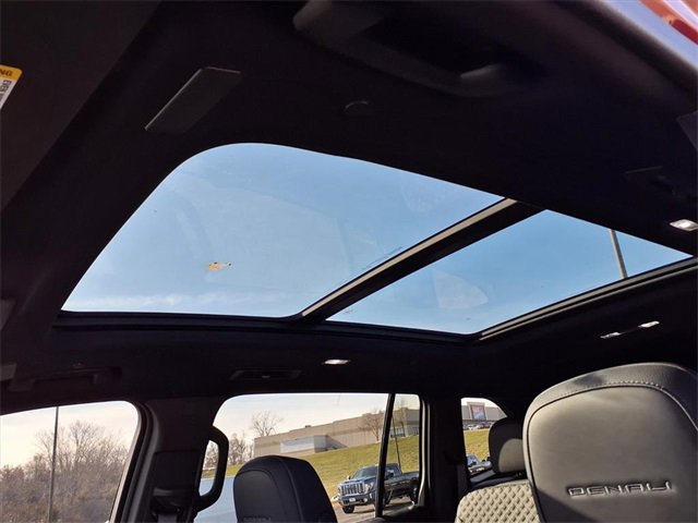 Used 2024 GMC Acadia Denali w/ Super Cruise Package image 68