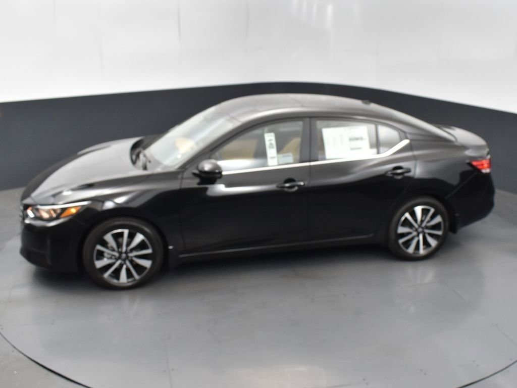 New 2025 Nissan Sentra SV w/ SV Premium Package image 39