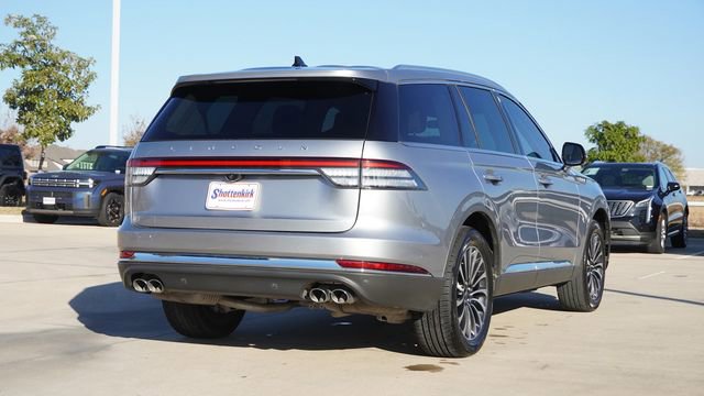Used 2023 Lincoln Aviator Reserve w/ Equipment Group 201A image 9