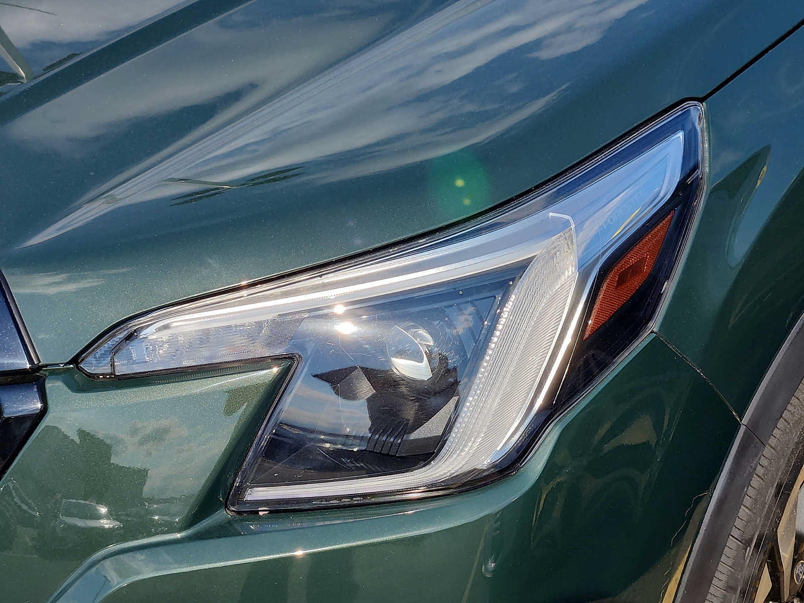 Used 2023 Subaru Forester Touring AWD/4WD image 9