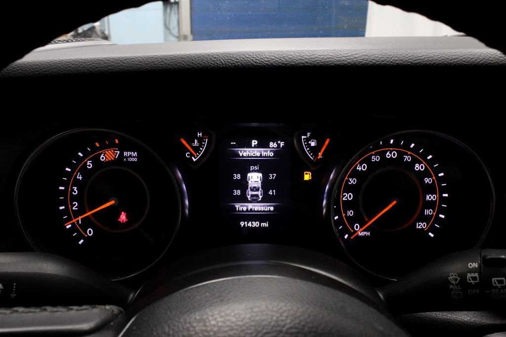 Used 2022 Jeep Wrangler Unlimited Sport AWD/4WD image 25