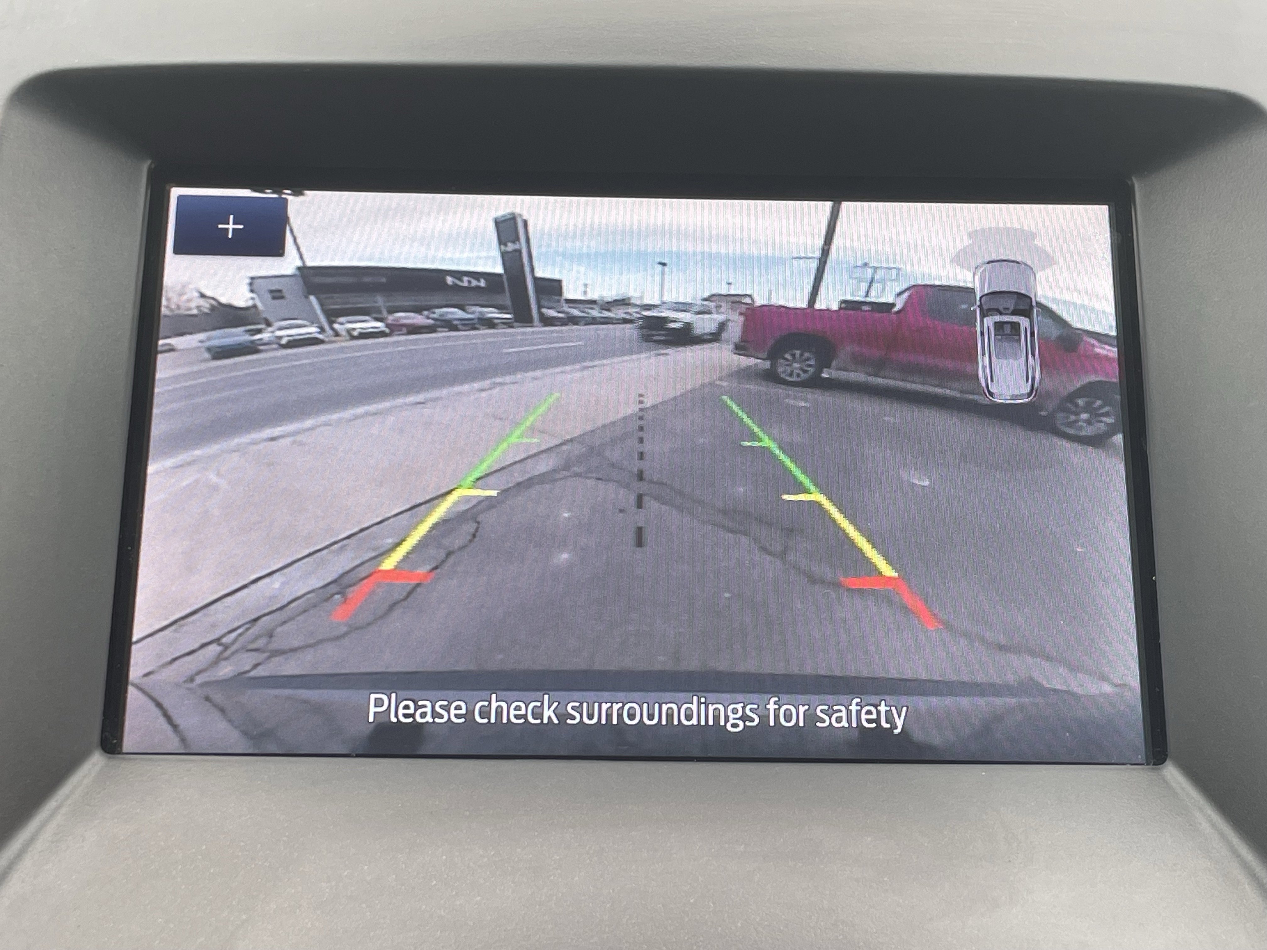 Used 2020 Ford Edge Titanium image 26