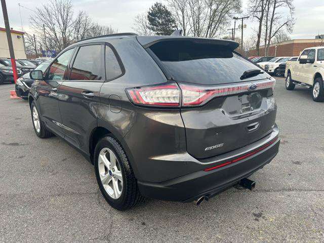 Used 2017 Ford Edge SE image 7