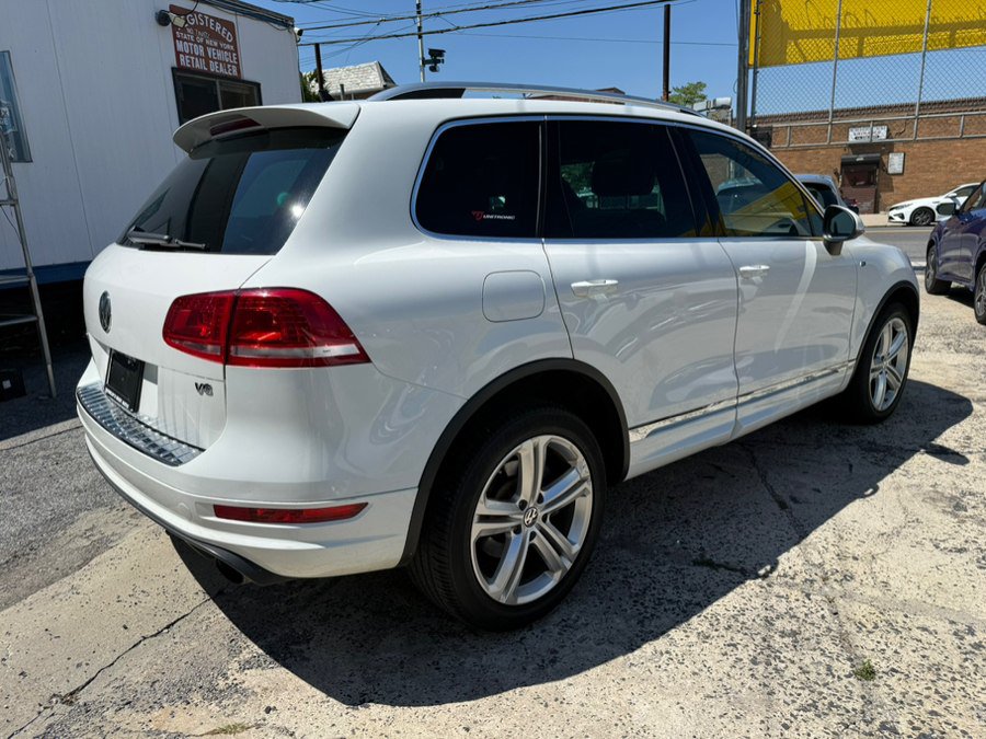 Used 2014 Volkswagen Touareg VR6 AWD/4WD image 4