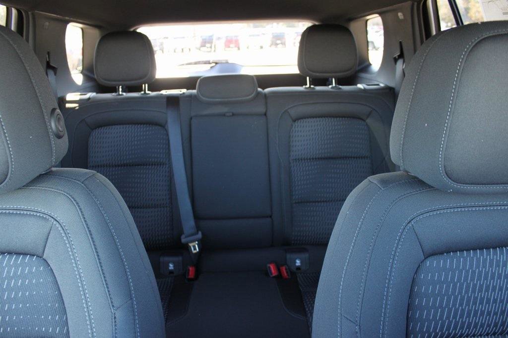 New 2026 Chevrolet Equinox LT w/ LPO, Floor Liner Package image 17