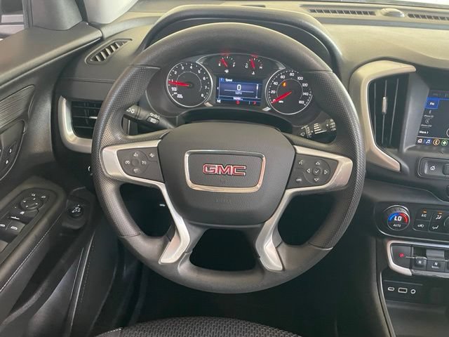 Used 2022 GMC Terrain SLE w/ Driver Convenience Package FWD image 16