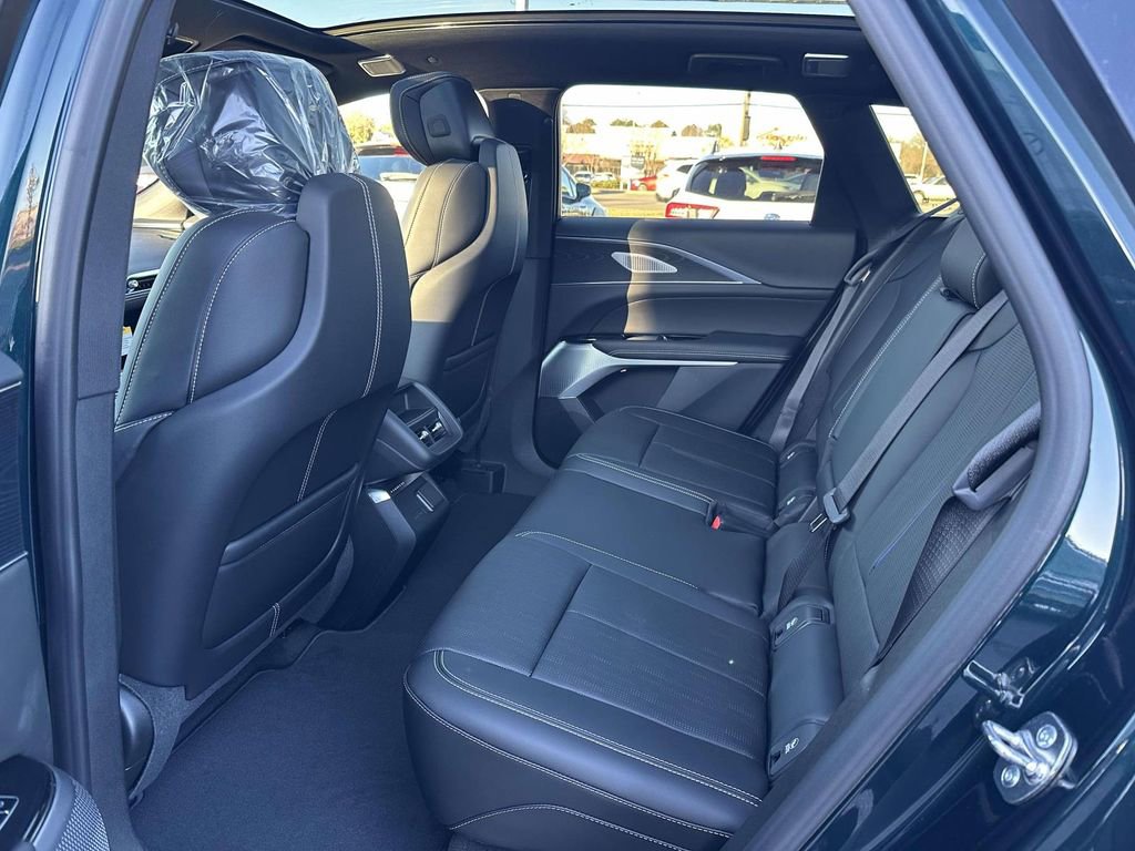 New 2026 Cadillac Lyriq Premium Luxury image 13