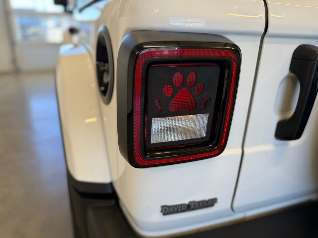 Used 2021 Jeep Wrangler Unlimited Sport image 19