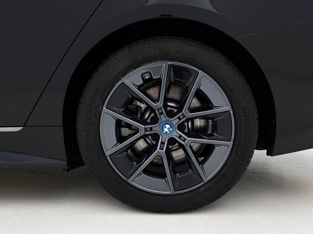 Certified 2023 BMW i4 eDrive35 w/ Premium Package RWD image 27