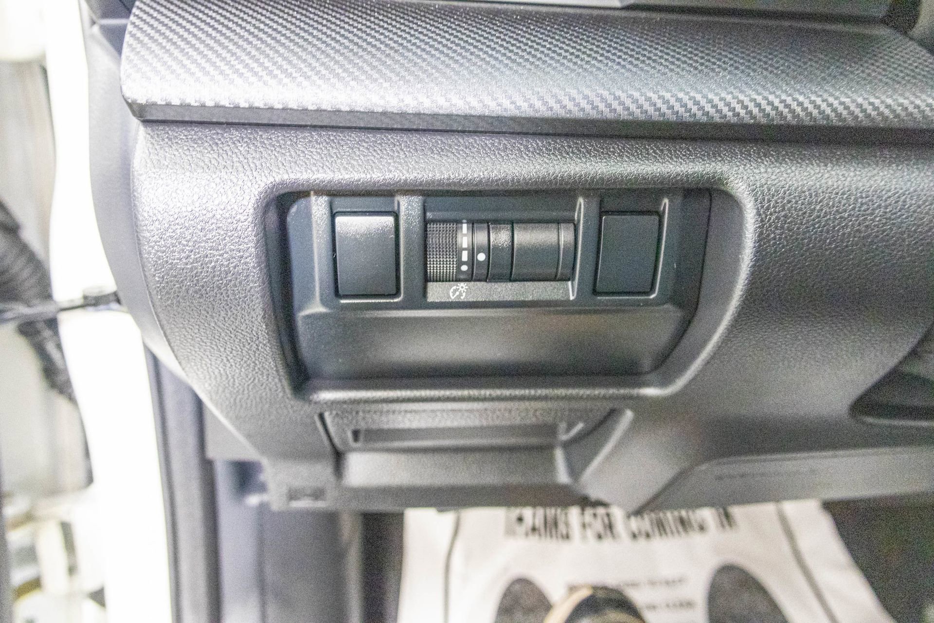 Used 2025 Subaru Crosstrek 2.5i Limited w/ Crosstrek Mirror Package image 19