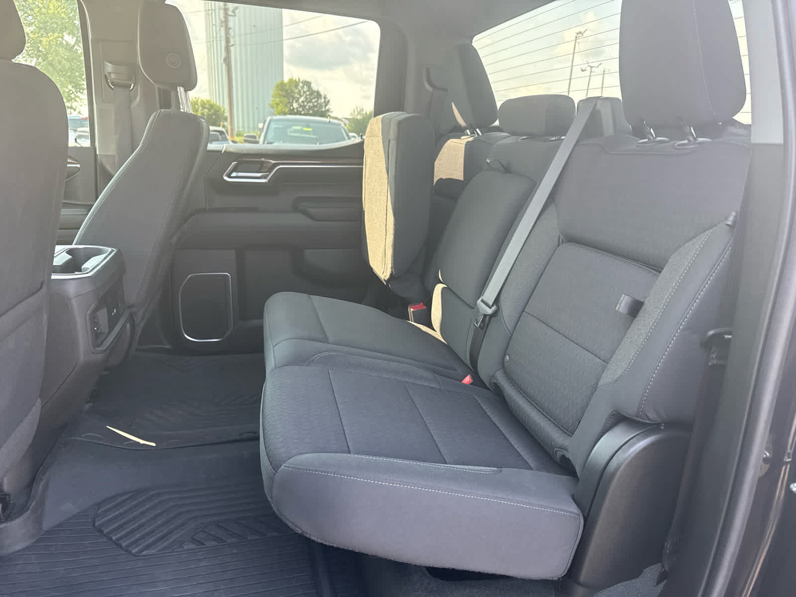 Certified 2023 Chevrolet Silverado 1500 LT AWD/4WD image 23
