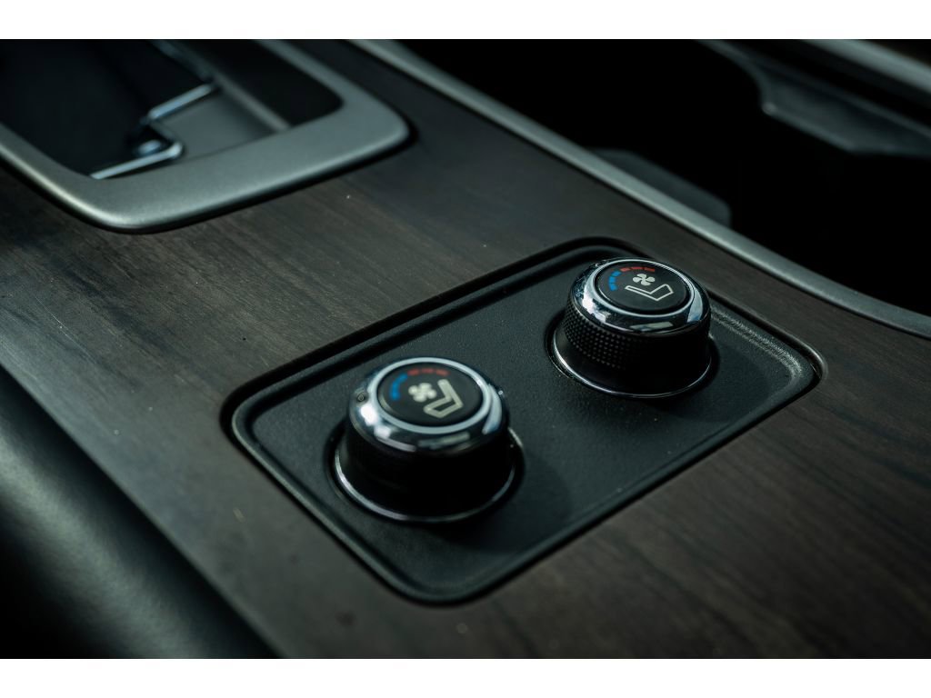 Used 2022 Nissan Murano Platinum w/ Cargo Package image 32