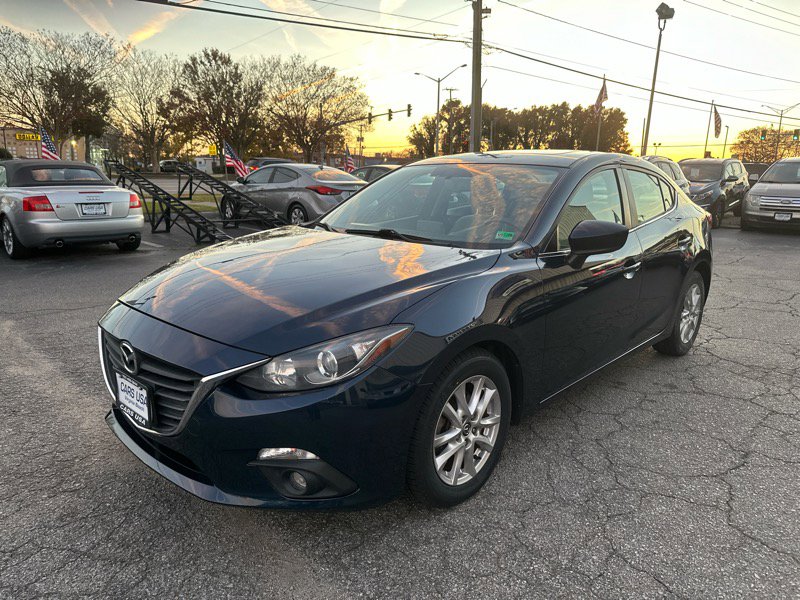 Used 2016 MAZDA MAZDA3 i Touring w/ Popular Equipment Package image 4