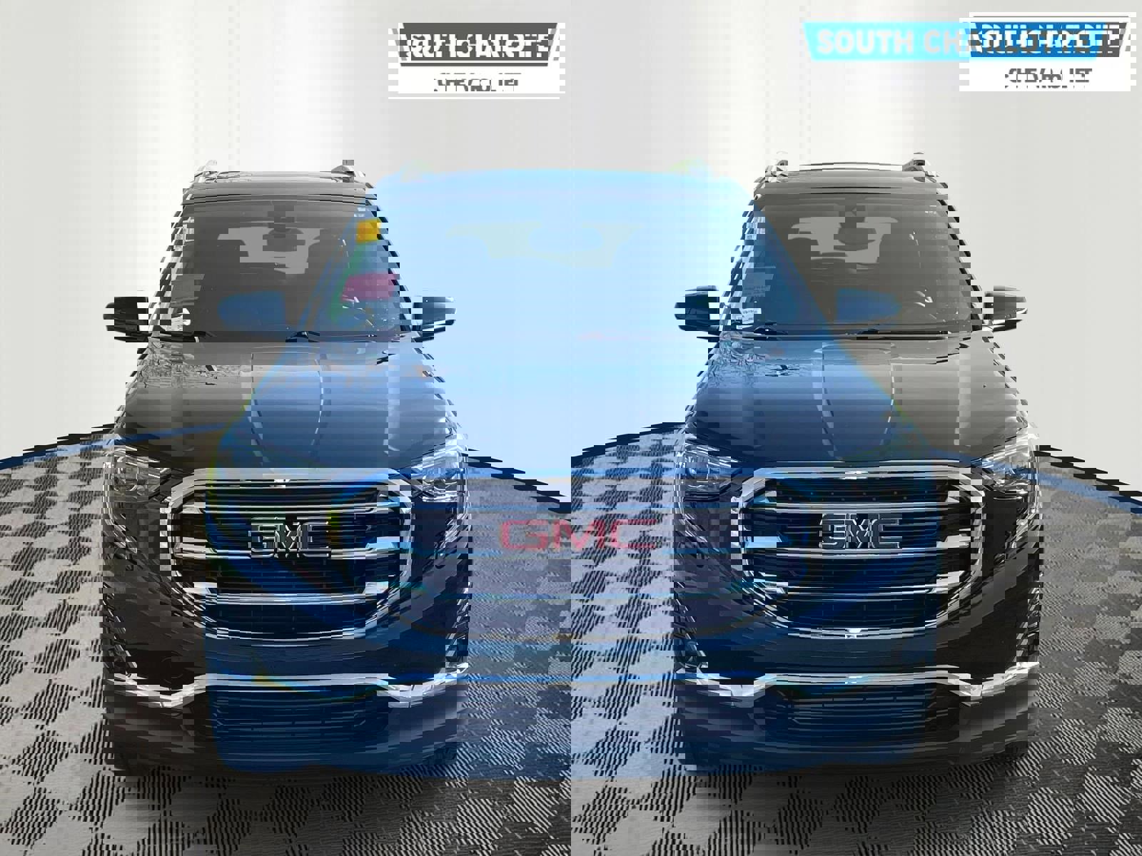 Used 2021 GMC Terrain SLT w/ LPO, Floor Liner Package image 2